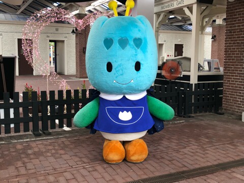 ハウステンボス水色のキバの生えたちゅーりーちゃん