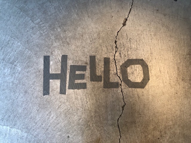 モンネポルトの入り口のHELLOが可愛い