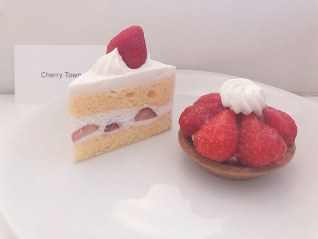 Cherry Townのケーキ
