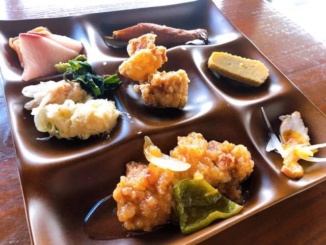 船番所のお料理取ってきた