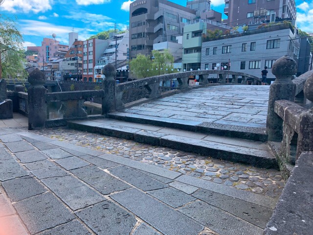 眼鏡橋の傾斜